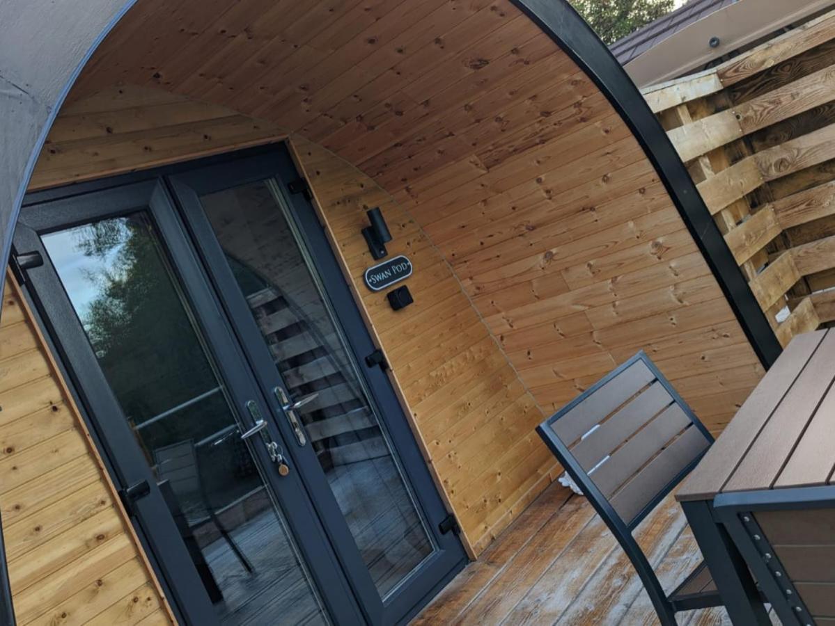 Peacock Lake Glamping Villa Nottingham Ruang foto